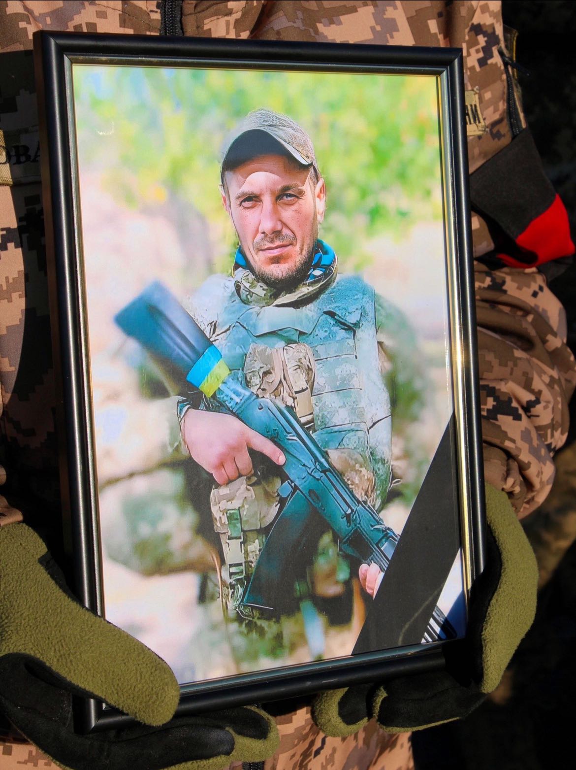 Новини Хмельницького - фото з На щиті — військові з Хмельниччини: Сергій Бобочка, Петро Боднар, Богдан Рижик, Сергій Седзюх, Дмитро Шкварун Рижик Богдан