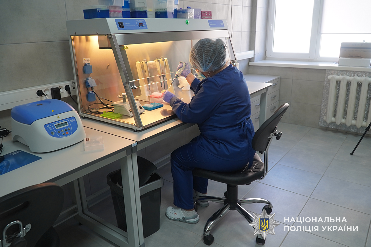 Новини Тернополя - фото з У Тернополі триває пошук безвісти зниклих: фахівці працюють серед сотень тонн завалів