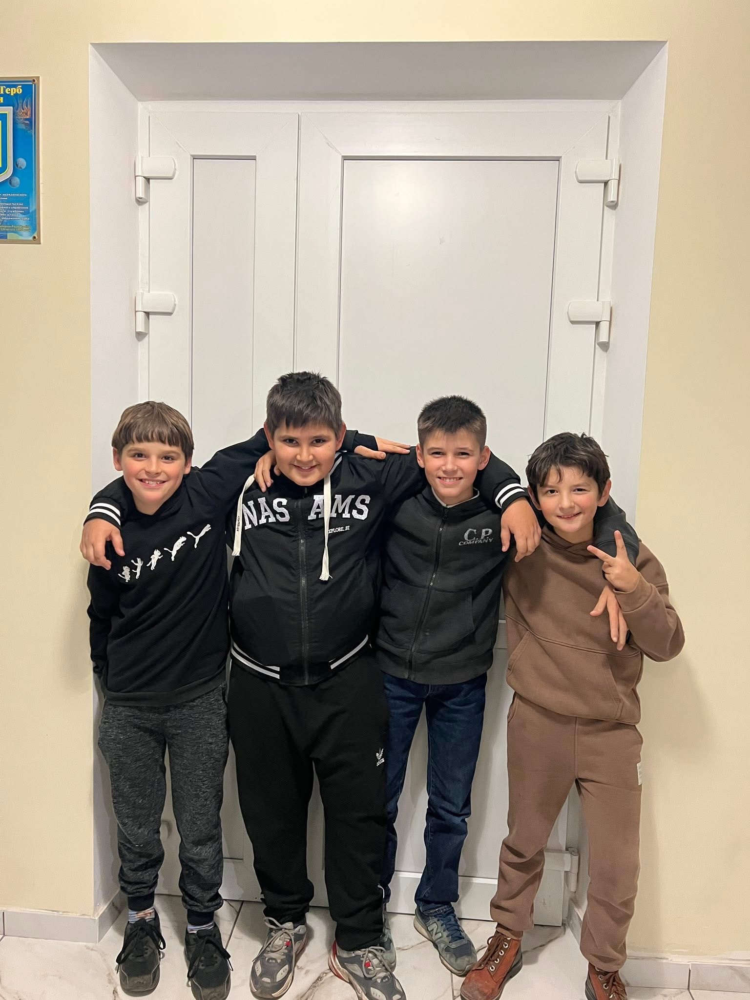 Новини Житомира - фото з Акріс Агро (група АSТ) отримала Подяку від Попільнянської школи
мистецтв на Житомирщині (Новини компаній)