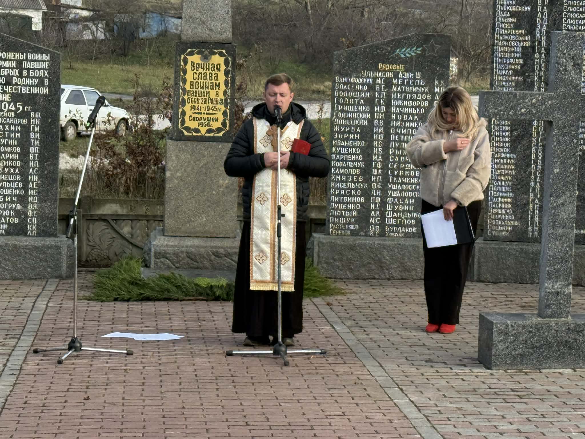 Новини Козятина - фото з В Жежелеві меморіал Героїв поповнився ще 5-ма плакатами земляків