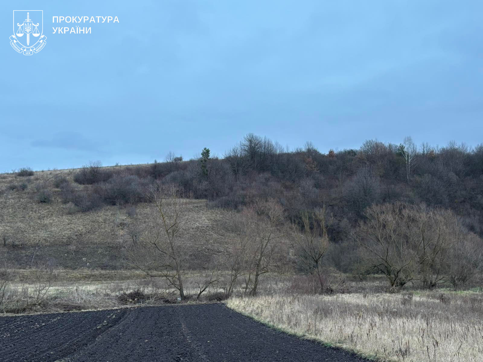Новини Тернополя - фото з Суд зобов’язав Монастириську міськраду укласти охоронний договір на кургани Гончарівки