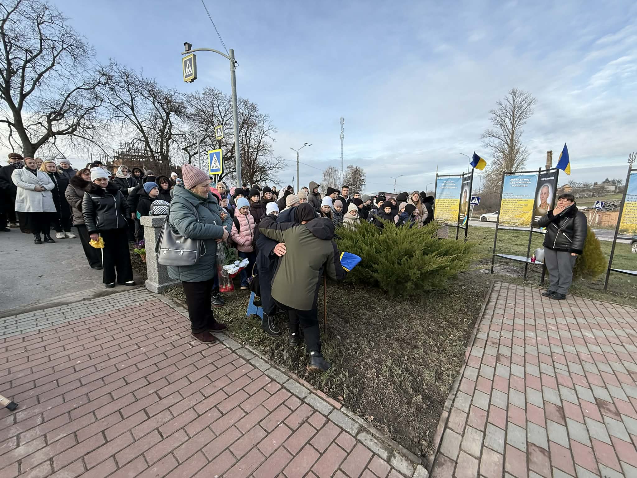 Новини Козятина - фото з В Жежелеві меморіал Героїв поповнився ще 5-ма плакатами земляків