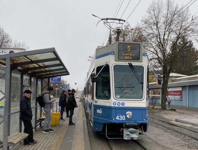 Новини Вінниці - фото з На маршрут №5 виїхав оновлений трисекційний трамвай