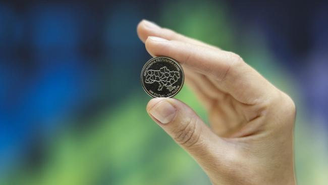 Новини Вінниці - фото з Нацбанк випустив нові 10‑гривневі монети. Перші присвячені Криму, Донеччині та Луганщині