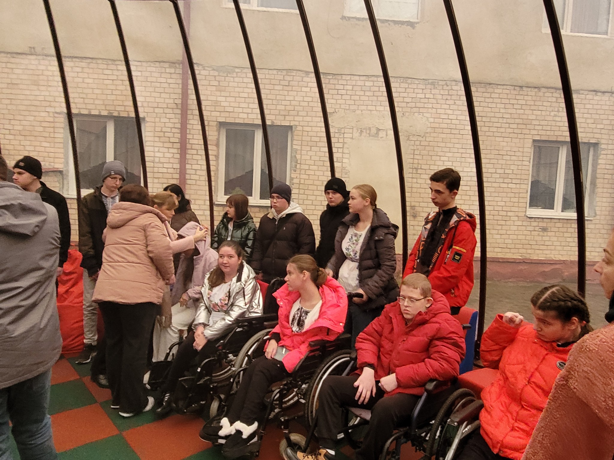 Для дітей навчально-реабілітаційного центру облаштували «Казковий купол»