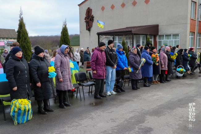 Новини Вінниці - фото з У Могилівці відкрили Алею пам’яті на честь полеглих військових