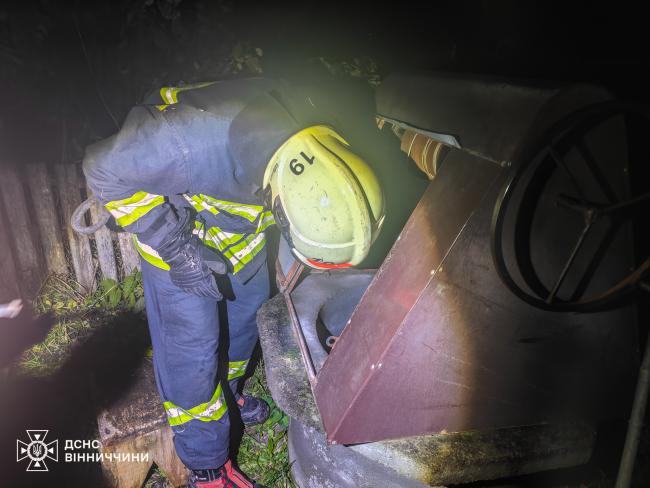 Новини Вінниці - фото з З 10-метрової криниці на Вінниччині дістали тіло чоловіка