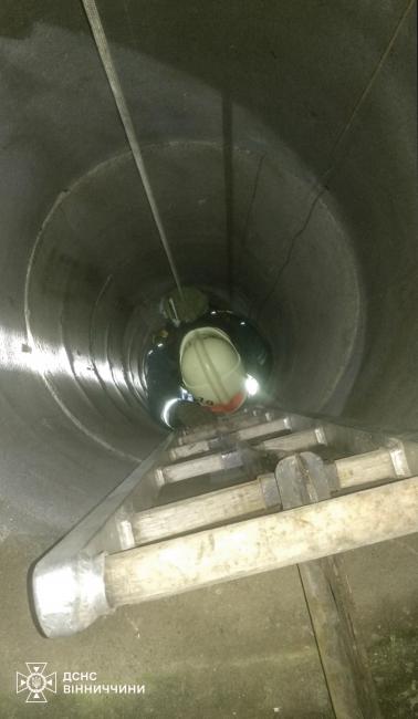 Новини Вінниці - фото з З 10-метрової криниці на Вінниччині дістали тіло чоловіка