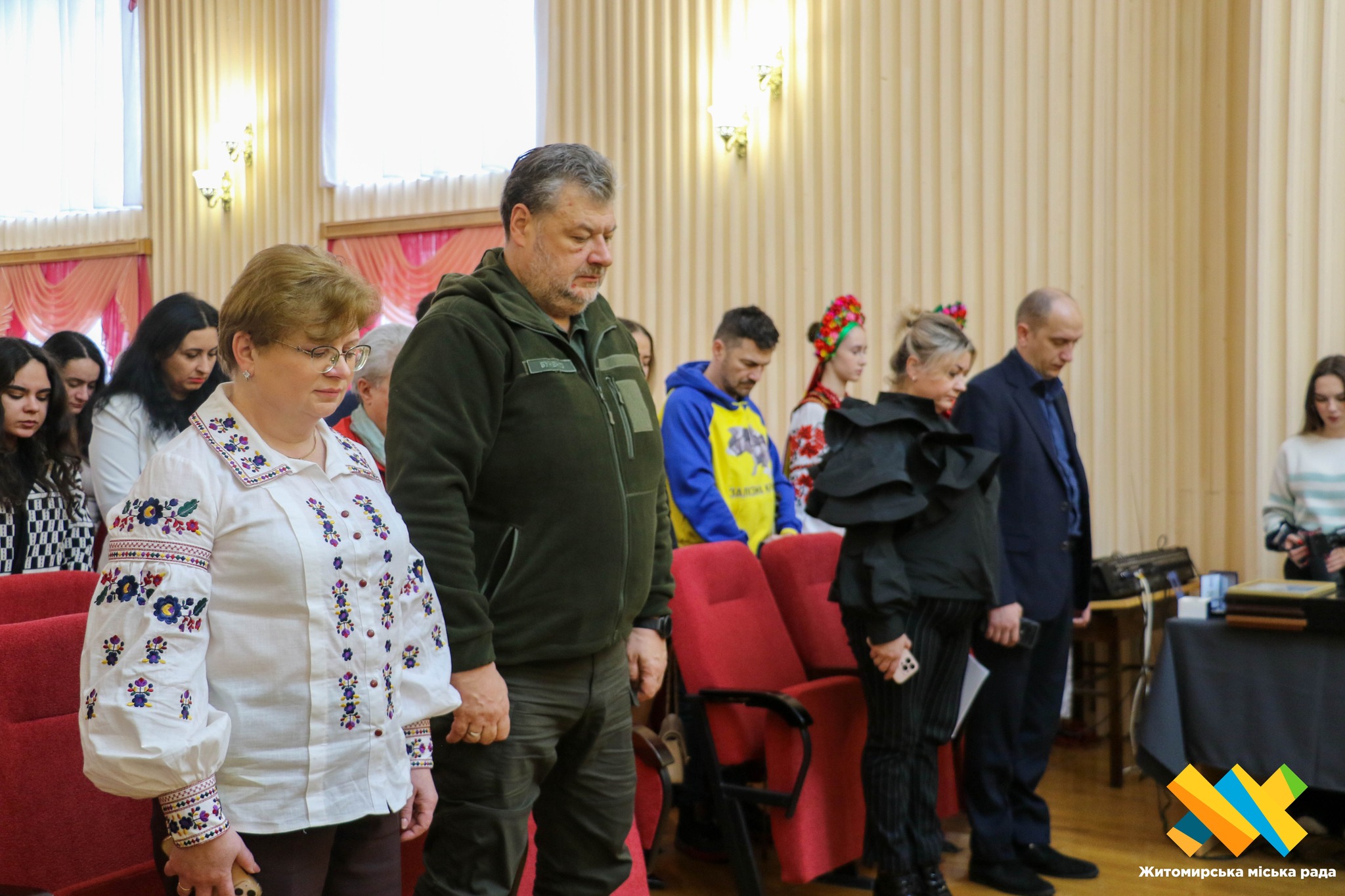 Новини Житомира - фото з До Міжнародного дня волонтера у міськраді відзначили тих, чия відданість та праця стали частиною нашої стійкості