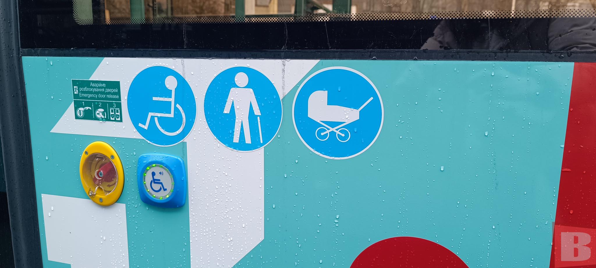 Новини Хмельницького - фото з Маршрут №8 продовжать, а №4 підсилять: як курсуватимуть нові тролейбуси у Хмельницькому