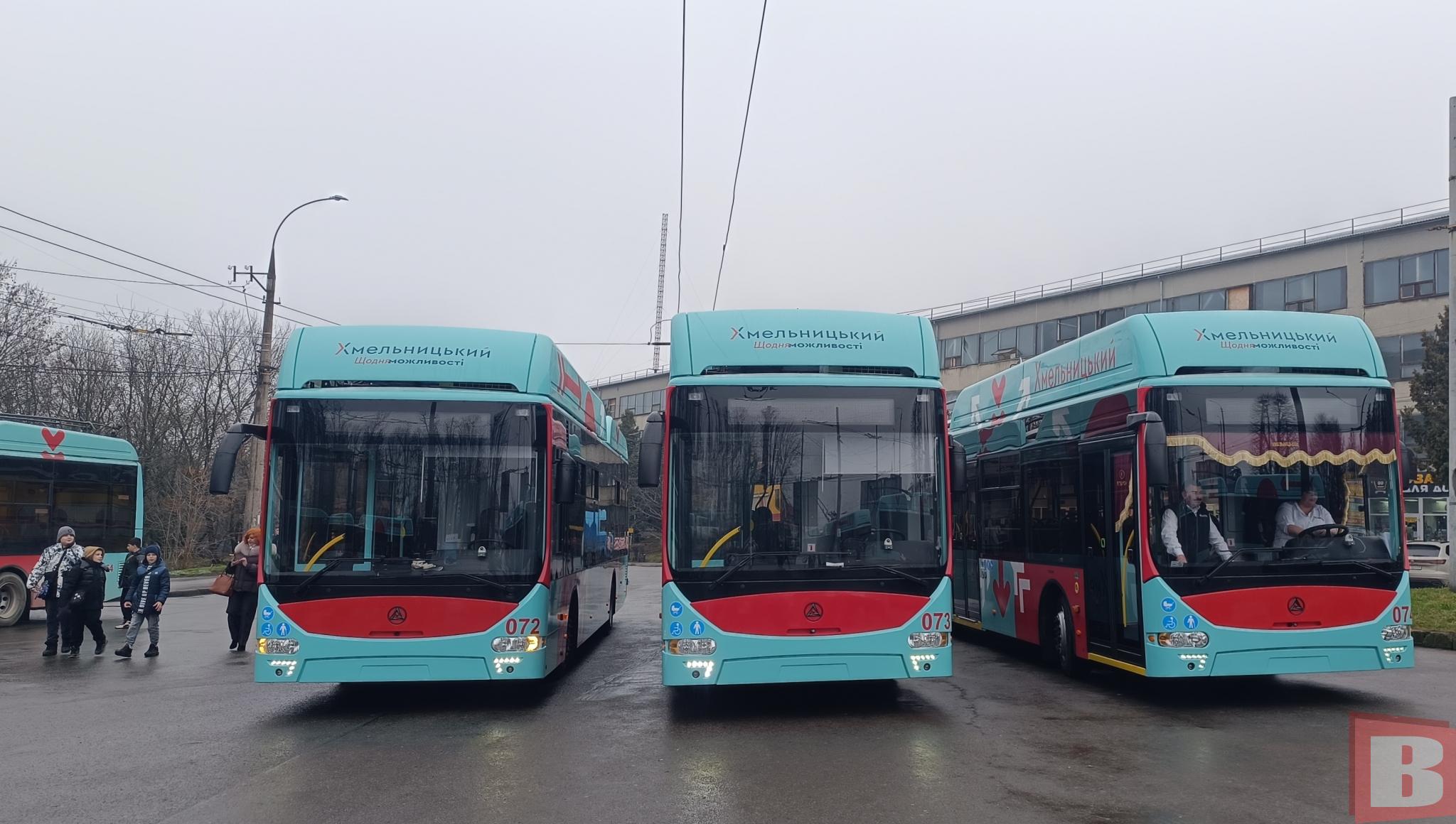 Новини Хмельницького - фото з Маршрут №8 продовжать, а №4 підсилять: як курсуватимуть нові тролейбуси у Хмельницькому