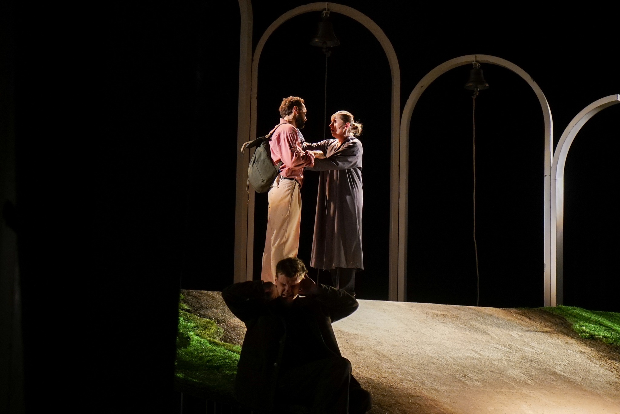 Новини Житомира - фото з У Житомирі відбувся благодійний показ вистави «МАМИ́»