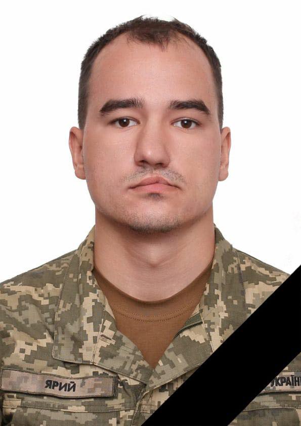 Новини Тернополя - фото з Війна забрала життя Героїв Віталія Ярого, Олега Божка та Леоніда Брика