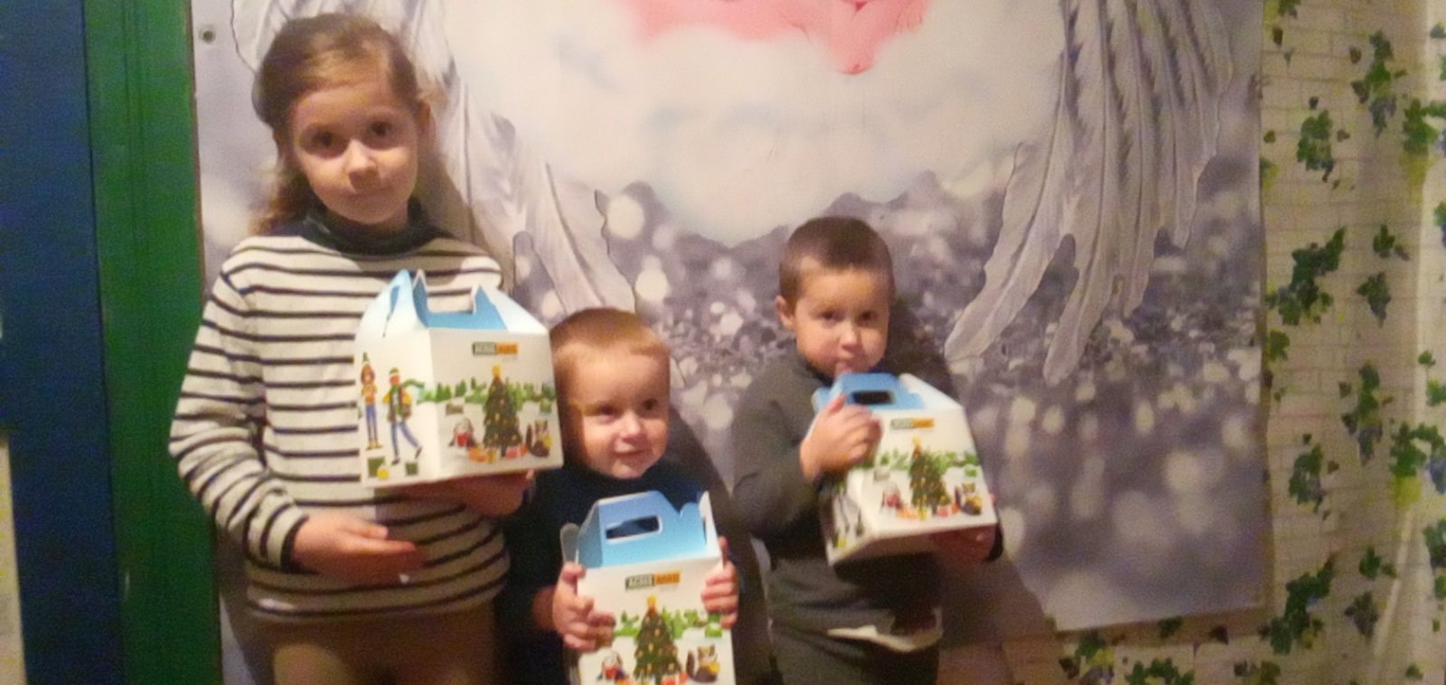 Новини Житомира - фото з Компанія «Акріс Агро» (група AST) привітала дітлахів Житомирщини зі Святим Миколаєм (Новини компаній)