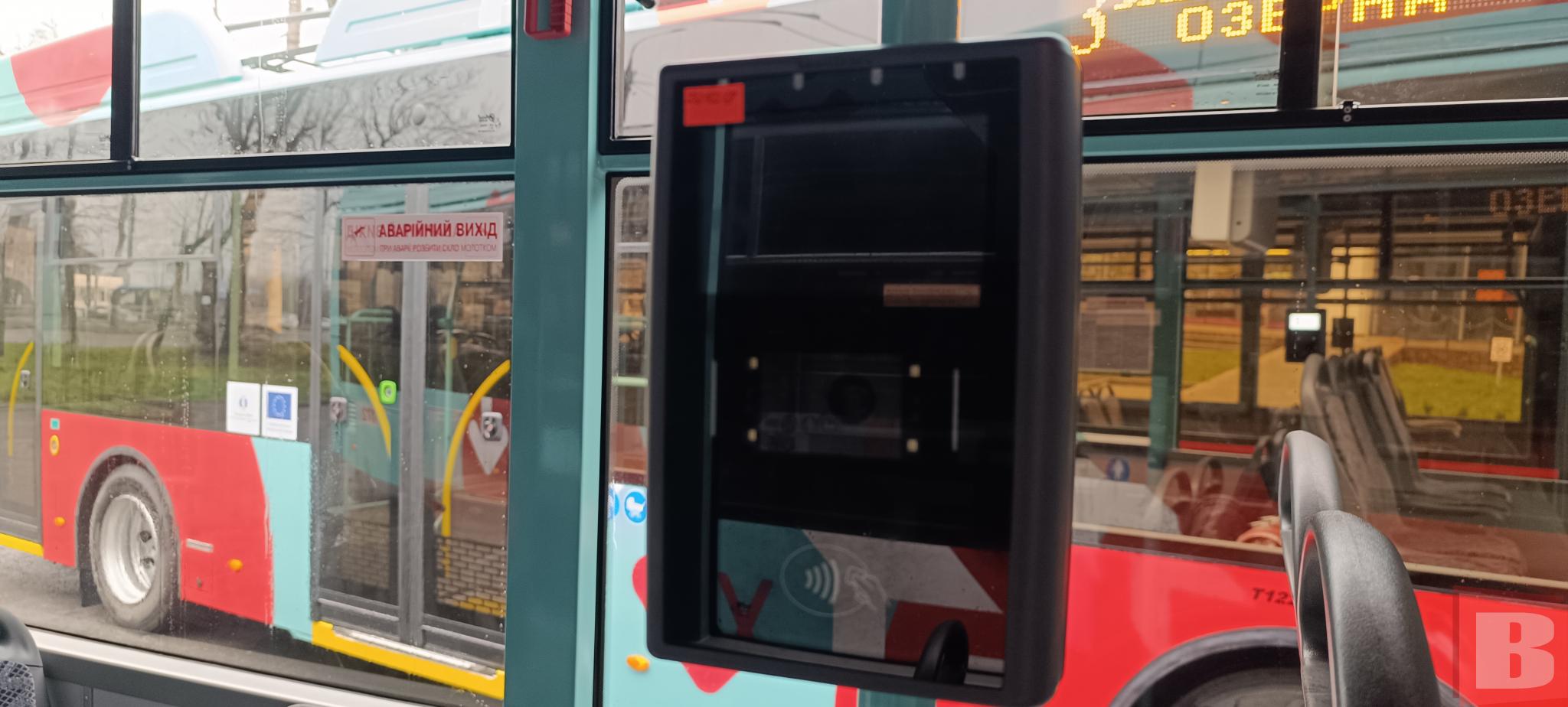 Новини Хмельницького - фото з Маршрут №8 продовжать, а №4 підсилять: як курсуватимуть нові тролейбуси у Хмельницькому