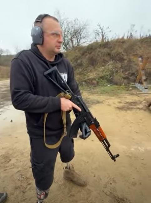 Новини Вінниці - фото з «Думаю про сім’ю — і рухаюся вперед»: ветеран після протезування сів за кермо та зайнявся боротьбою на татамі