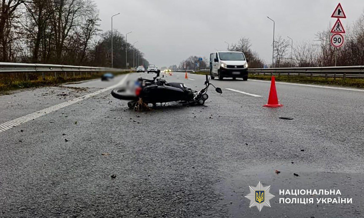 Новини Житомира - фото з У ДТП на Звягельщині загинув 49-річний мотоцикліст