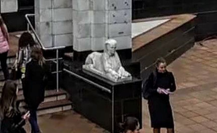 Новини Вінниці - фото з «Я чув, що їх викрала міліція»: колишній голова Гайсина розповів про загадкове зникнення скульптур сфінксів