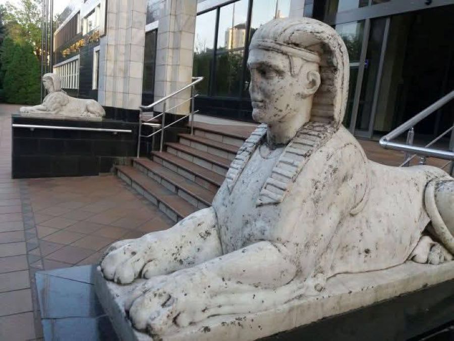 Новини Вінниці - фото з «Я чув, що їх викрала міліція»: колишній голова Гайсина розповів про загадкове зникнення скульптур сфінксів