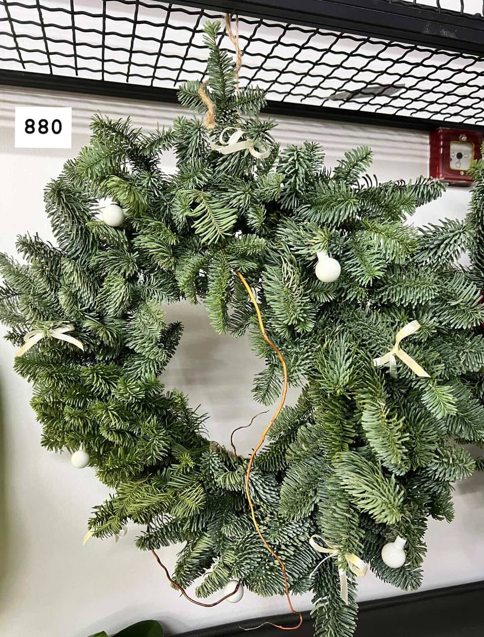 Новини Тернополя - фото з Авторські віночки, букети і ялинковий коник: де замовити новорічні декорації в Тернополі та їх ціни