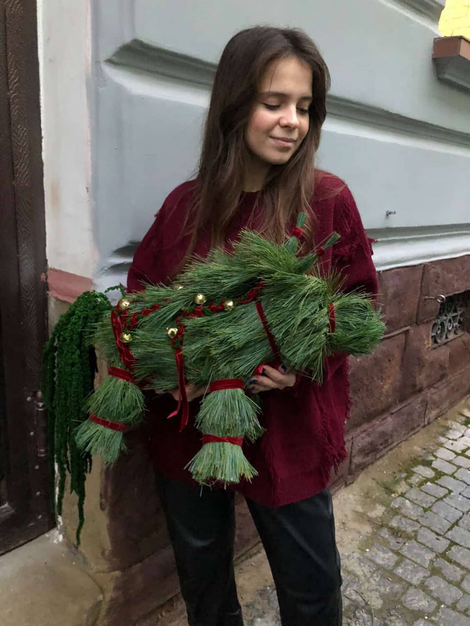 Новини Тернополя - фото з Авторські віночки, букети і ялинковий коник: де замовити новорічні декорації в Тернополі та їх ціни