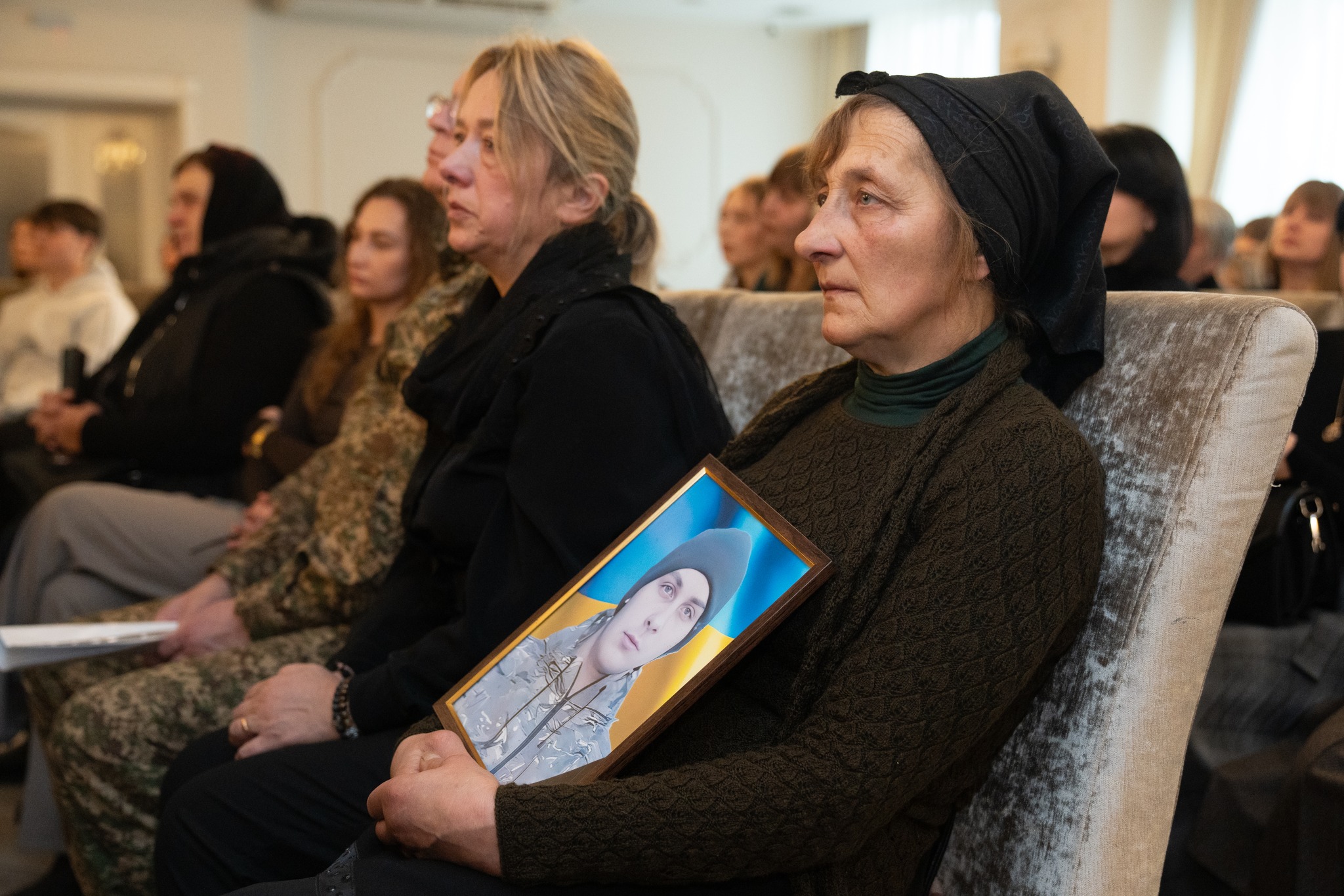 Новини Тернополя - фото з Нагороди 52 загиблих військовослужбовців із Тернопільщини вручили їх родинам