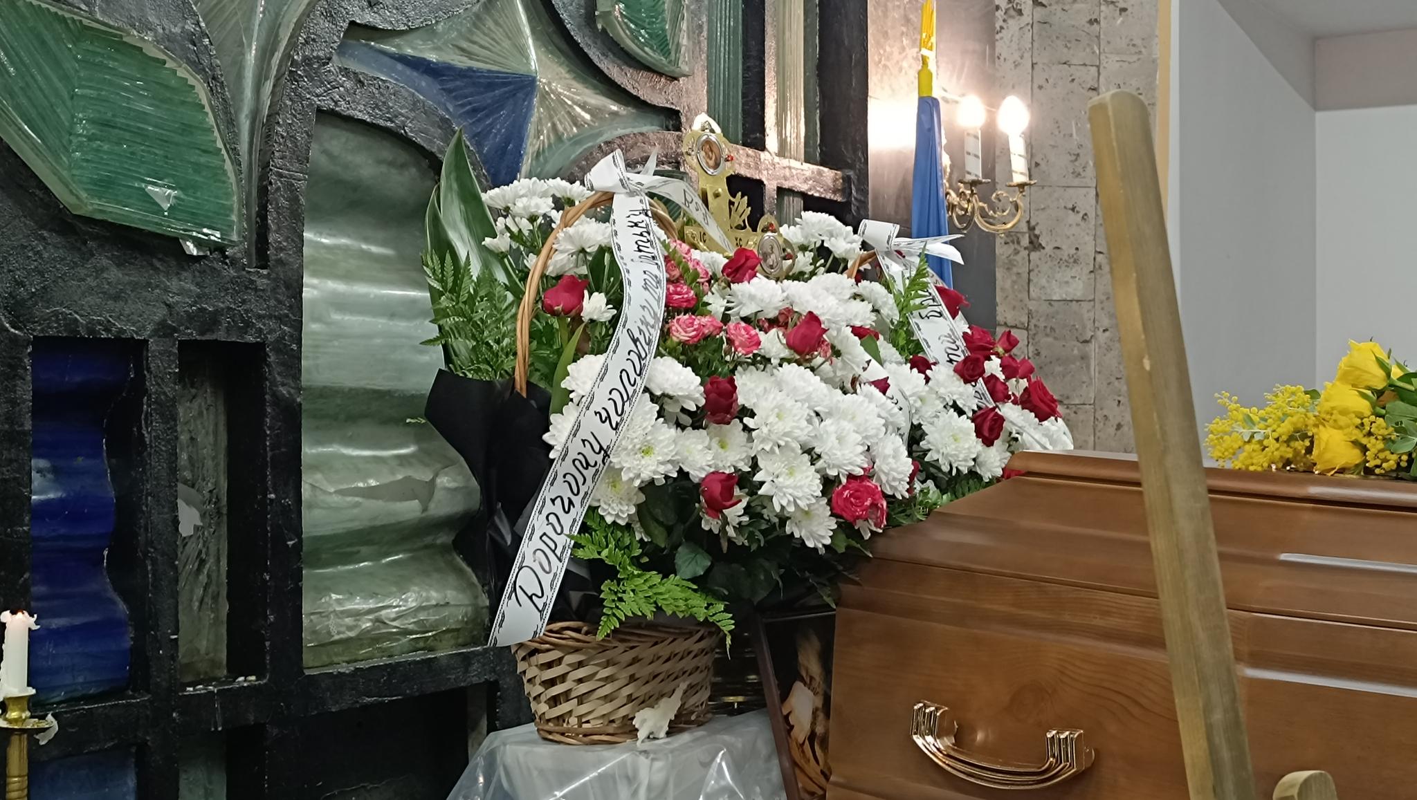 Новини Тернополя - фото з Тернопіль прощається із воїном Юрієм Костишиним на псевдо «Кіт Характерник»