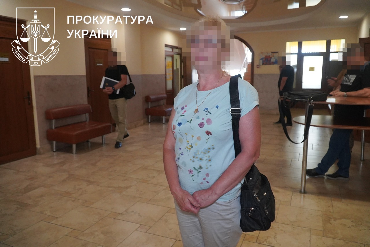 Шахрайська схема на майже шість до суду передали справу адвоката з Тернопільщини