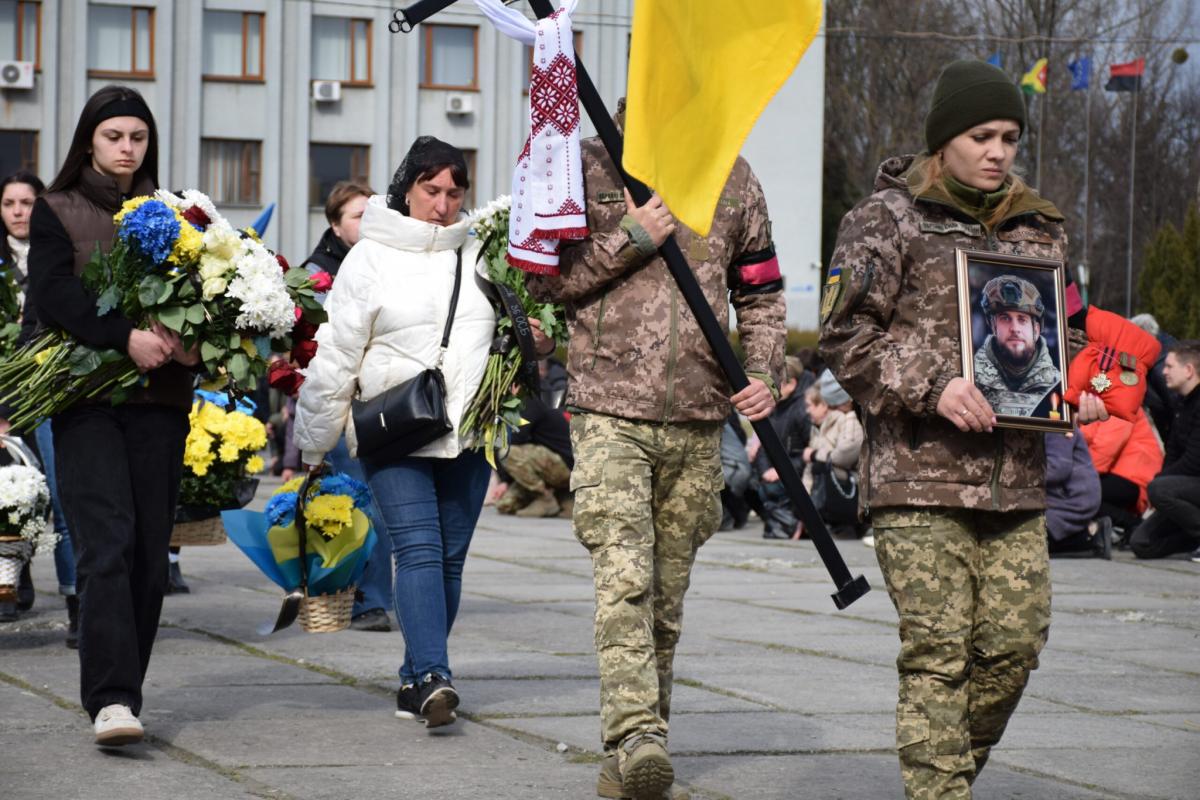 Денис Лебедєв