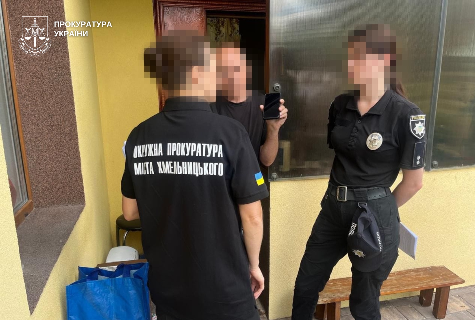 Директор спортшколи "Колос" у Хмельницькому за рік виписав собі понад 780 тисяч гривень премій