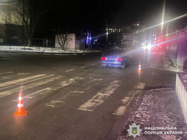 Новини Вінниці - фото з Біля Петрика BMW врізався в Skoda. Обидва авто опинилися в кюветі