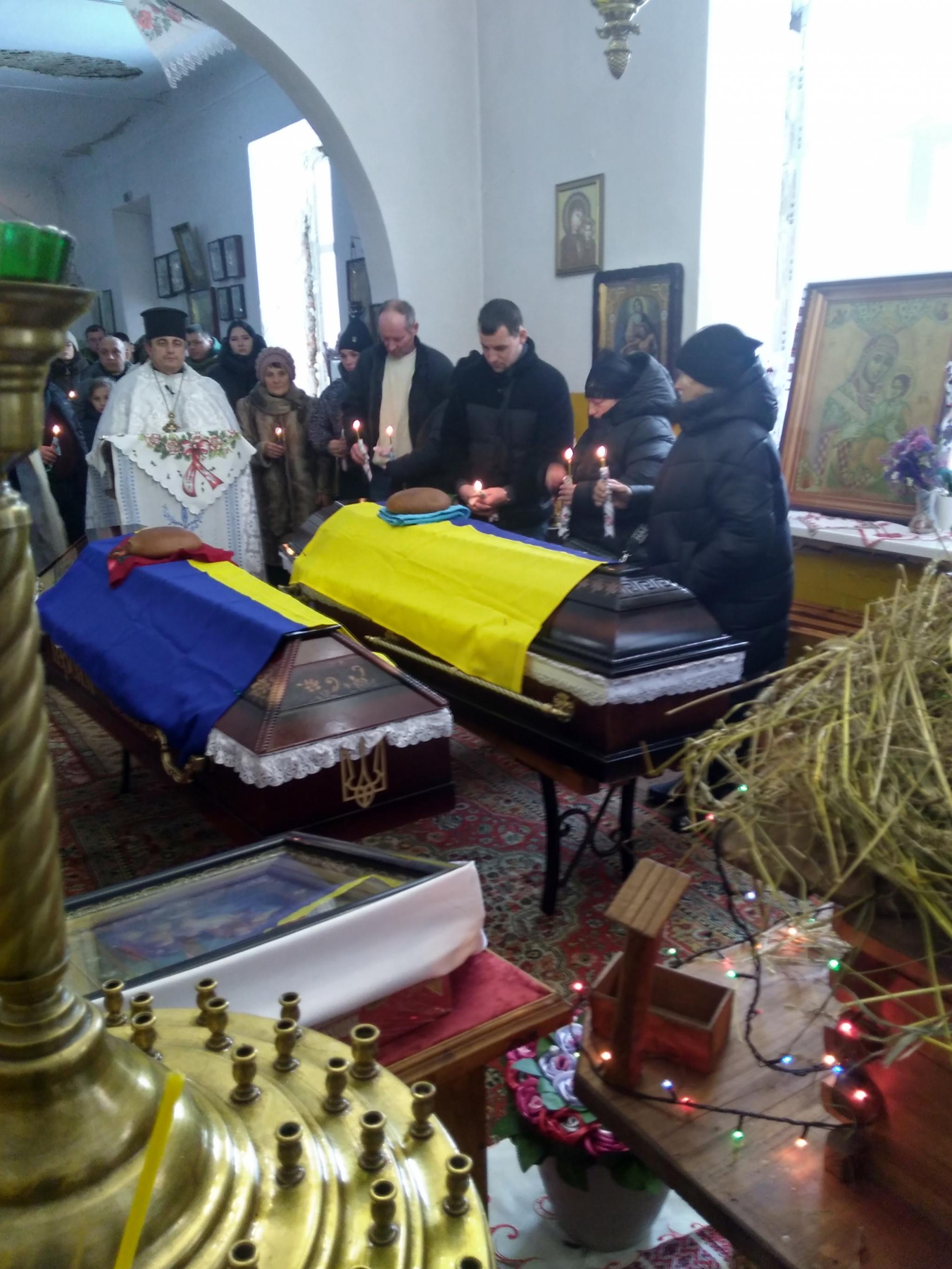 Новини Козятина - фото з Я була у них дружкою на весіллі Степан такий «живчик» навіть не вірилось, що загине