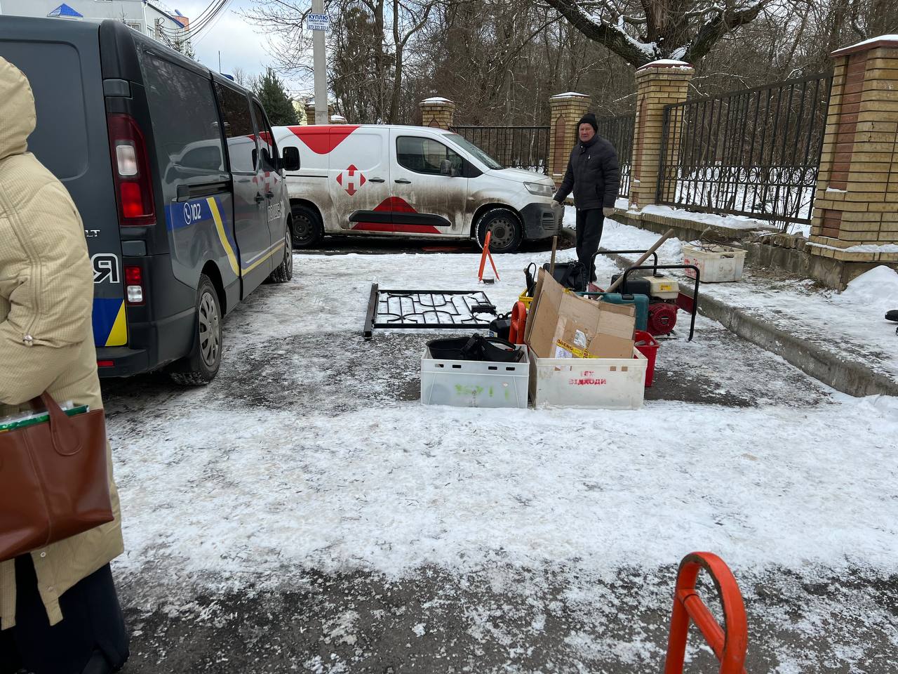 Новини Вінниці - фото з Безбар’єрність чи самоправство: чому мешканці виступили проти нової хвіртки в парку Ющенка