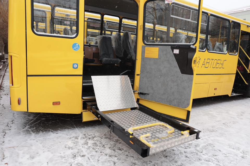 Новини Козятина - фото з Новий шкільний автобус отримала Махнівська громада