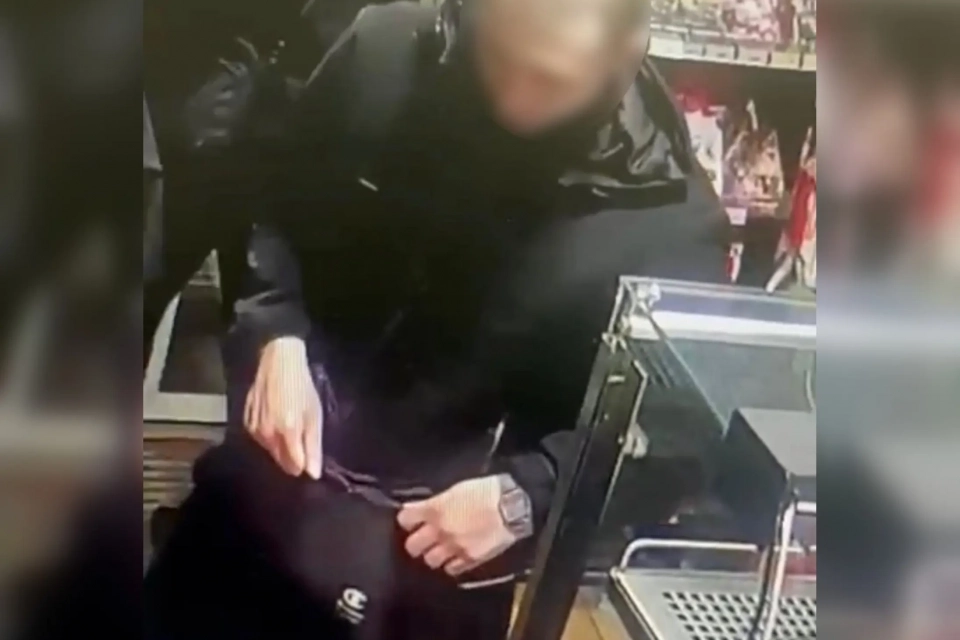 Новини Козятина - фото з П’яна мама, погоня, бійка з поліцією, смертельні ДТП та стрілянина в електричці — кримінал 2025