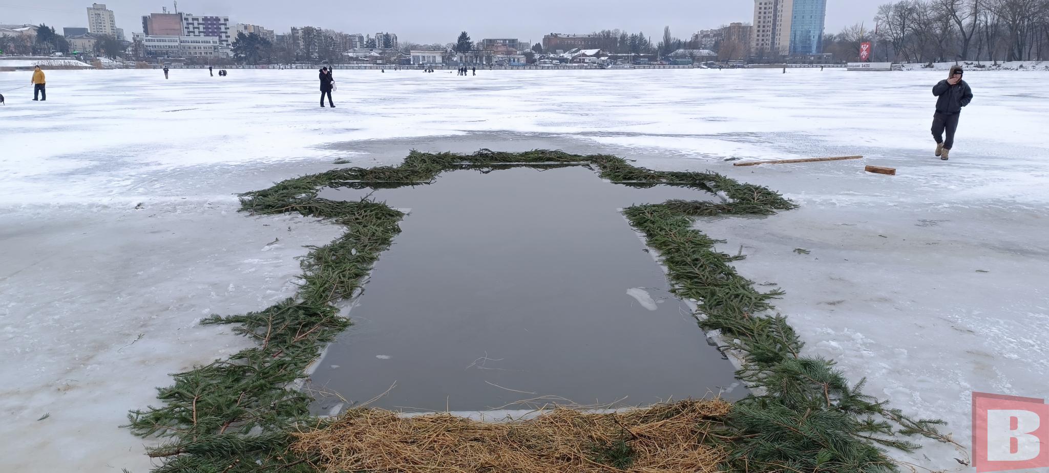 Новини Хмельницького - фото з Як хмельничани купаються на Водохреща (РЕПОРТАЖ)