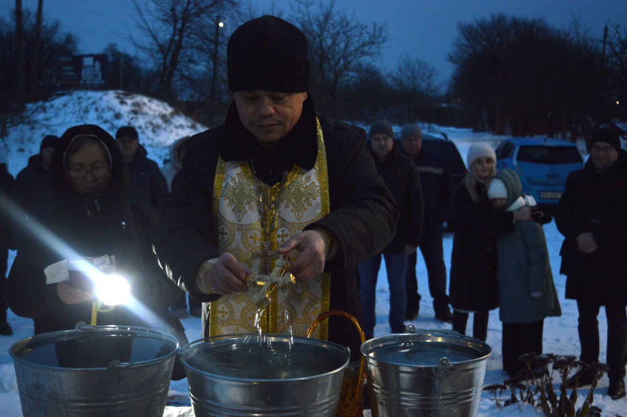 освячення води на "Хмельницькводоканалі" до Водохреща