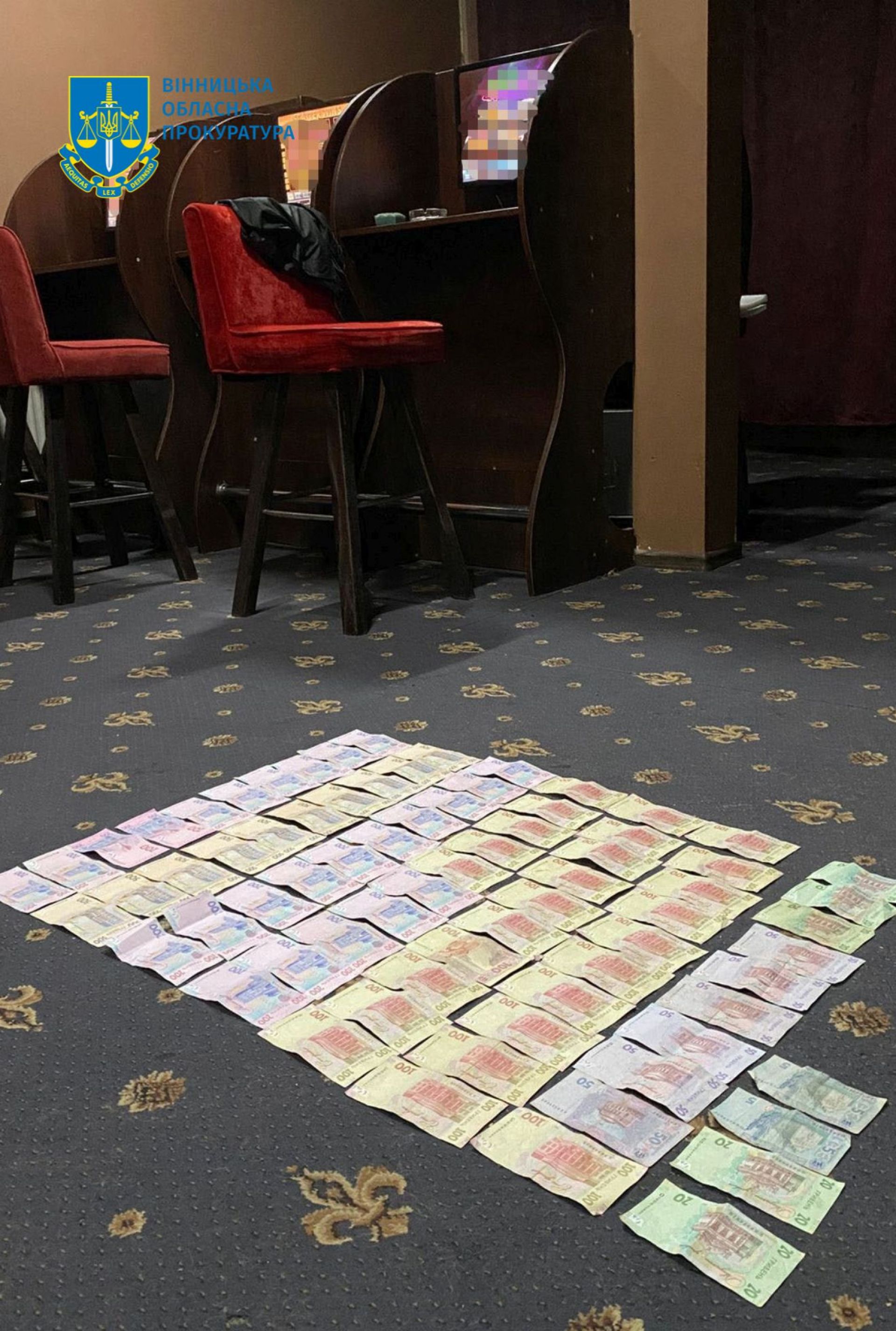 Новини Козятина - фото з П’яна мама, погоня, бійка з поліцією, смертельні ДТП та стрілянина в електричці — кримінал 2025