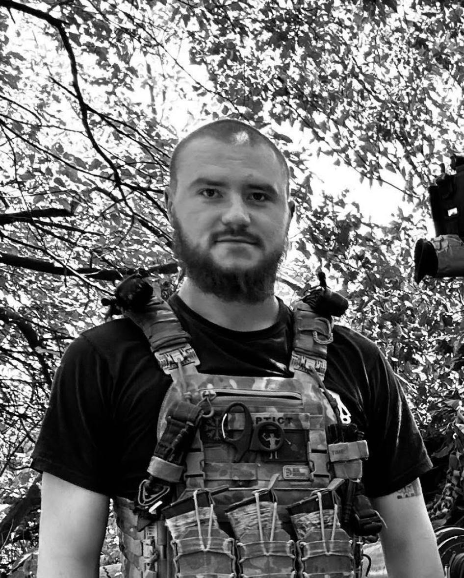 Новини Хмельницького - фото з На щиті повертаються пʼятеро військових з Хмельниччини: Валерій Гринюк, Сергій Кузьомко, Іван Меленчук, Дмитро Охремов, Сергій Процак Сергій Кузьомко