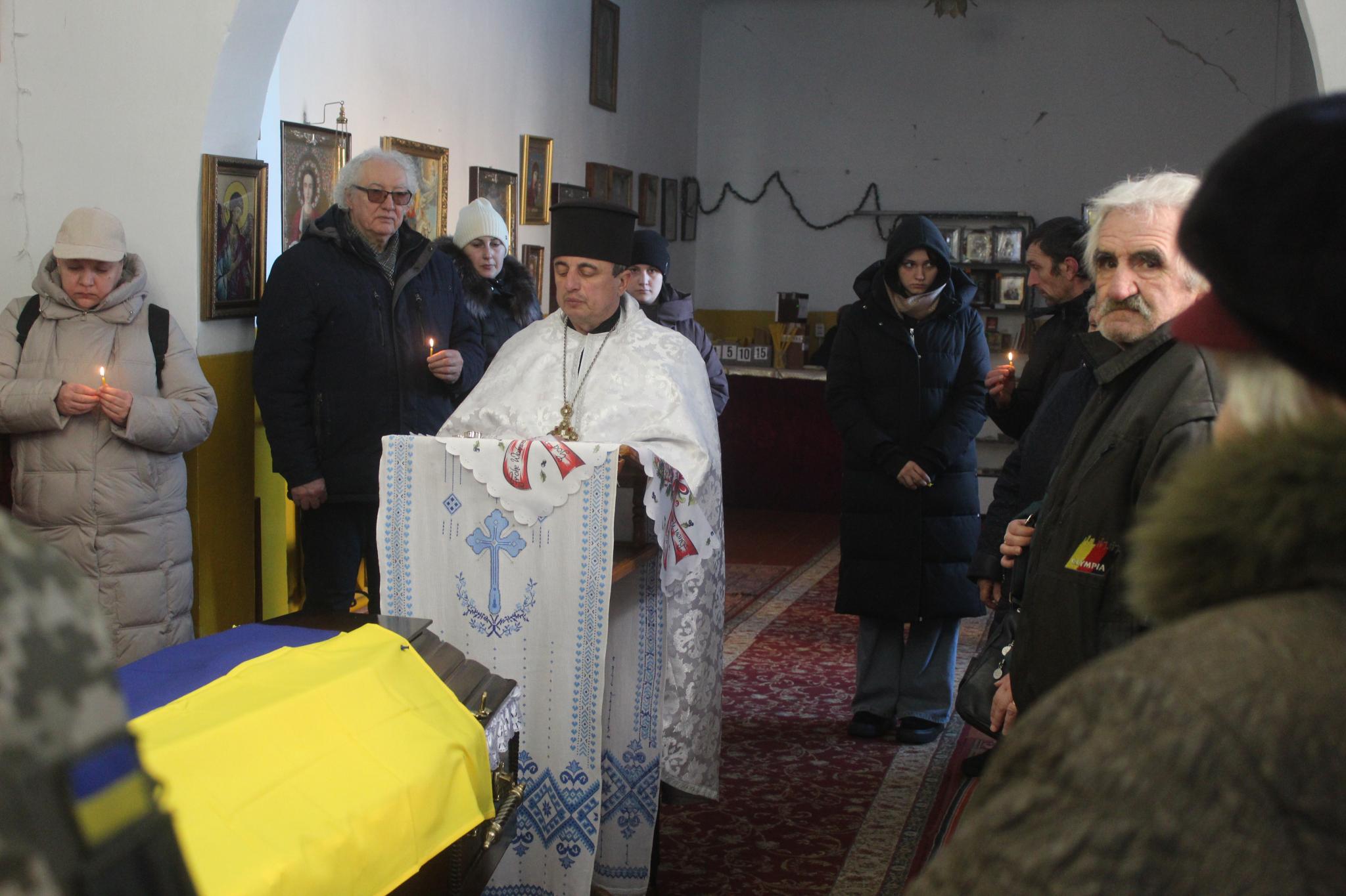 Новини Козятина - фото з Миколу виродки розстріляли, коли він стояв перед ними, вистріливши всі патрони