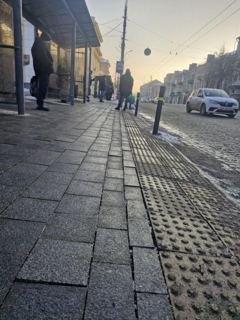 Новини Вінниці - фото з «Дністровські хвилі» за майже п’ять мільйонів: чому перекосилась нова плитка в центрі і чи будуть виправляти