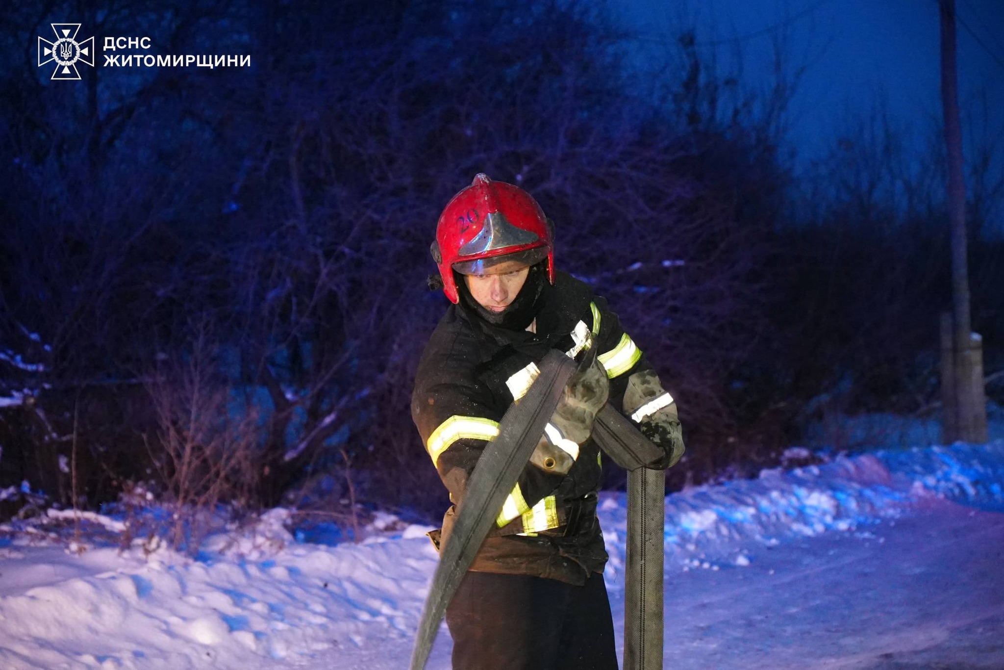 Новини Житомира - фото з Жінка і двоє дітей загинули під час пожежі на Коростишівщині