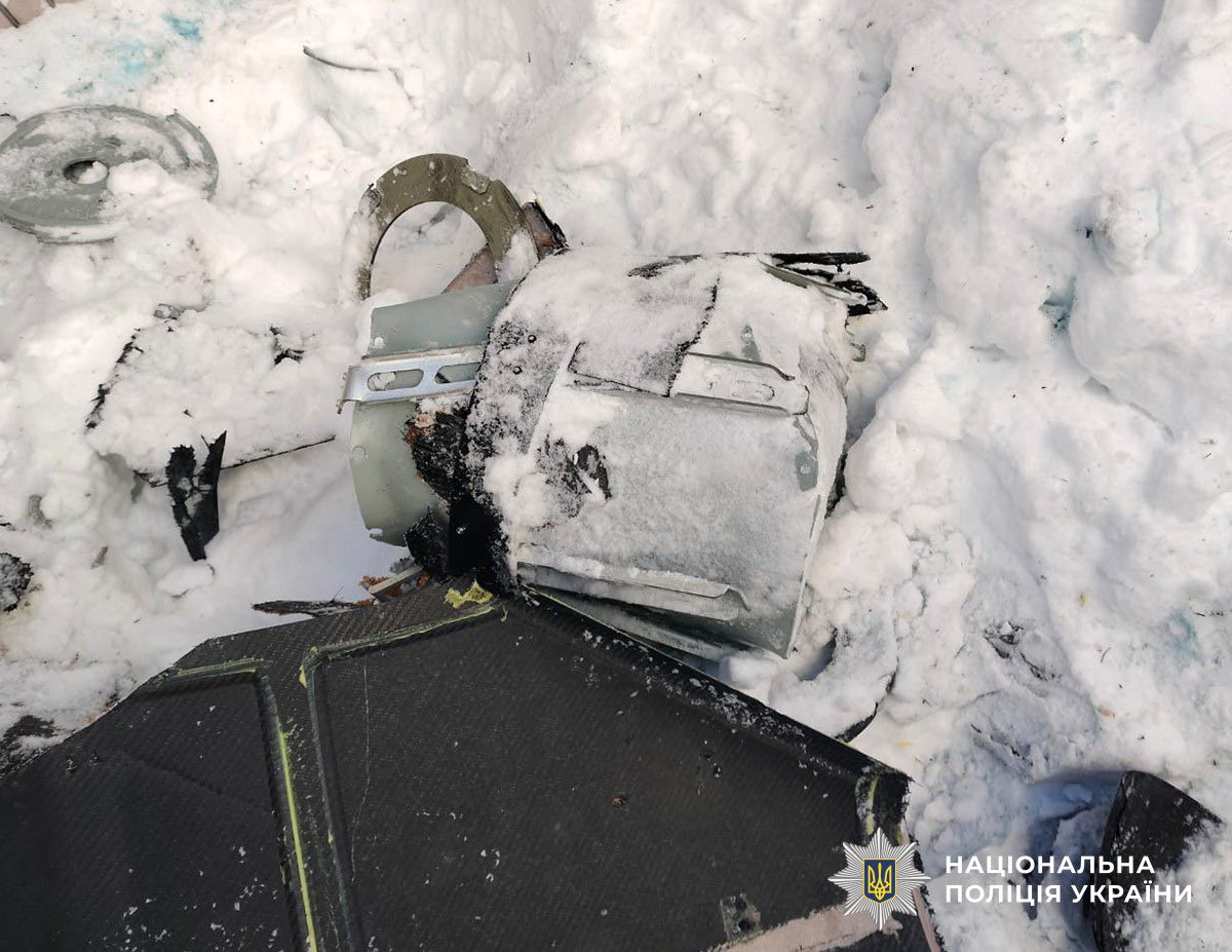 Новини Житомира - фото з Вибухотехніки поліції Житомирщини застерігають: ворожі безпілотники несуть додаткові засоби ураження