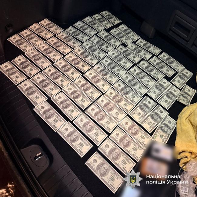 Новини Вінниці - фото з Піймали на гарячому: на Вінниччині «корупційний борець» вимагав $6000 за вплив на військових