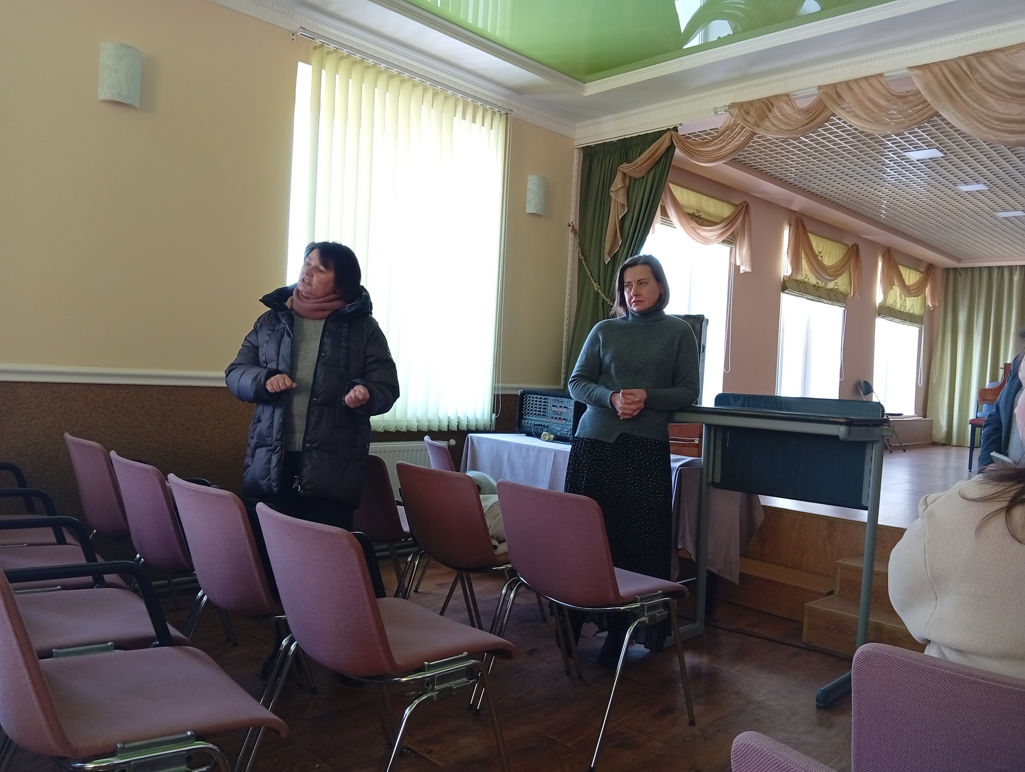 Новини Козятина - фото з У музичній школі Козятина зібрали колектив. Говорили про зарплату та опалення