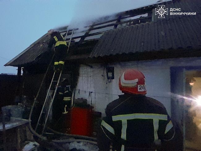 Новини Вінниці - фото з Через несправну витяжку загорівся ресторан у Вінниці. Пожежі гасили й в області