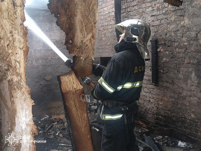 Новини Вінниці - фото з Через несправну витяжку загорівся ресторан у Вінниці. Пожежі гасили й в області