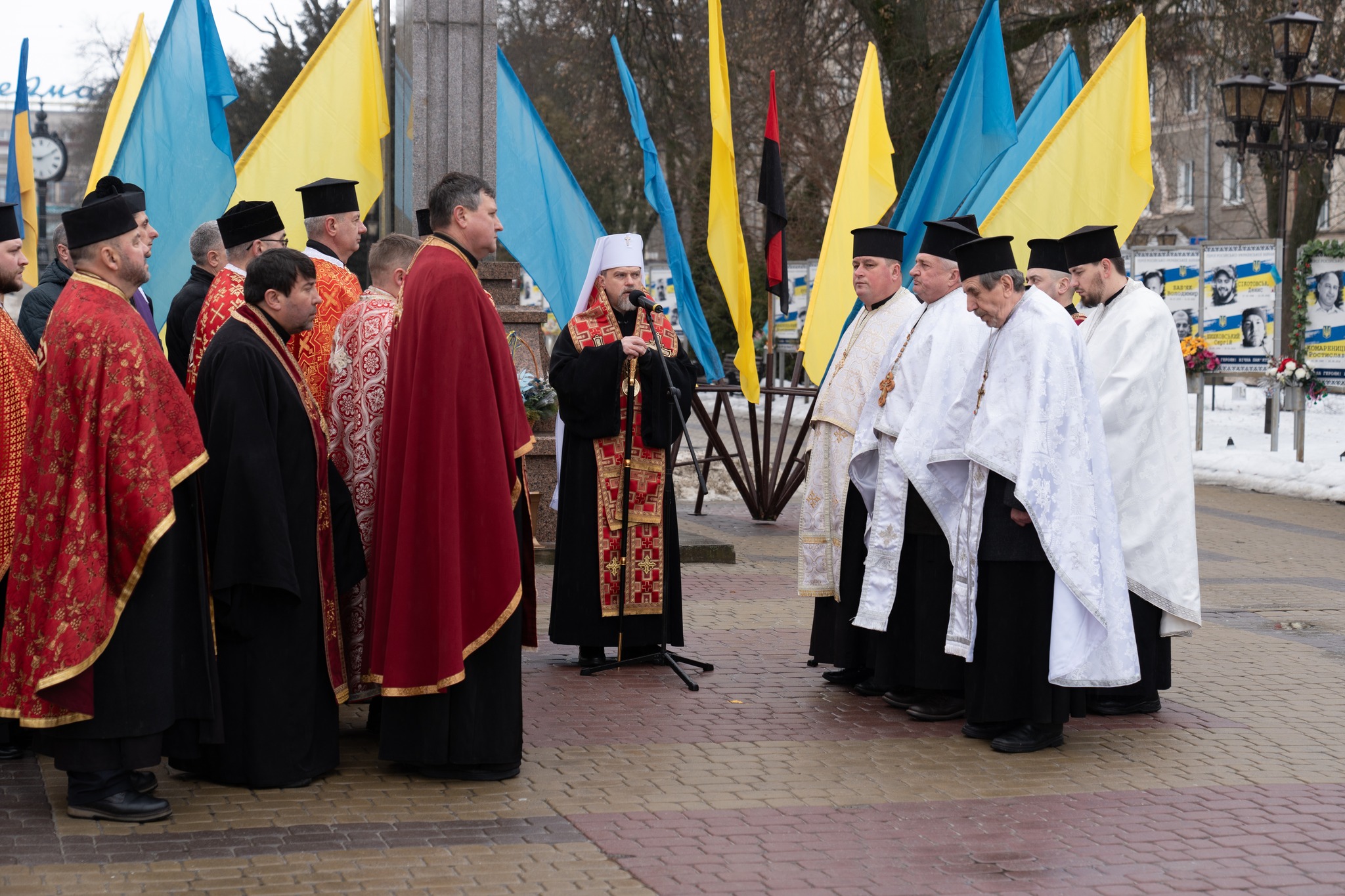Новини Тернополя - фото з У Тернополі молились за Героїв, які віддали життя в боротьбі за Україну
