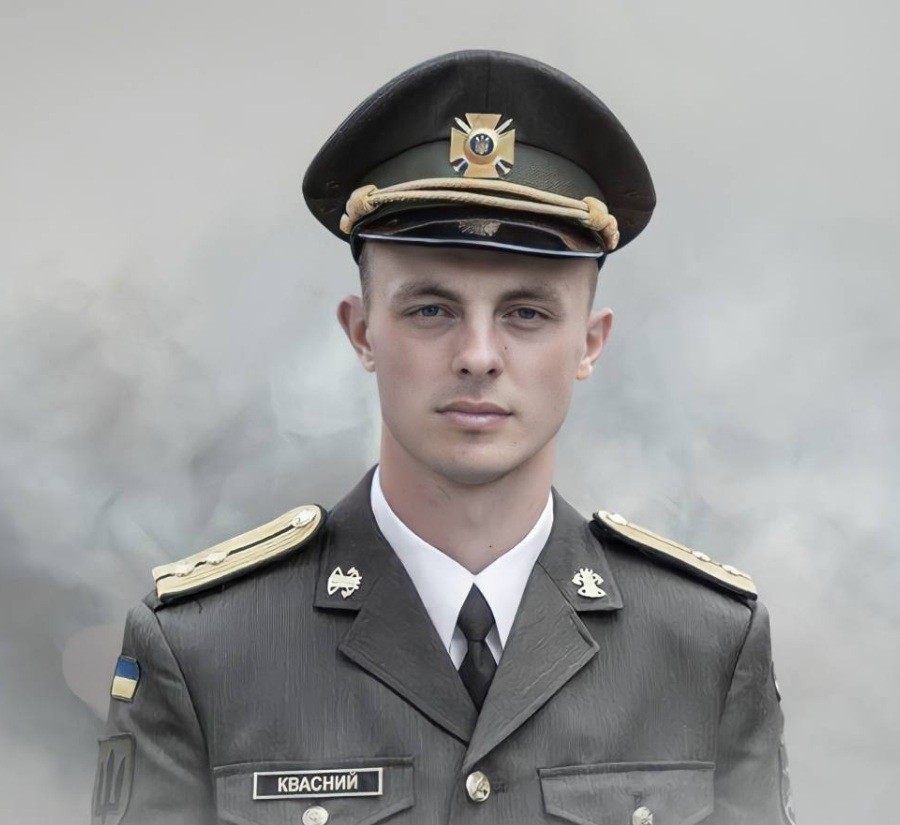 Новини Вінниці - фото з «Якби міст не підірвали, танки пішли б на Київ»: як лікар з моргу упізнав загиблого сапера