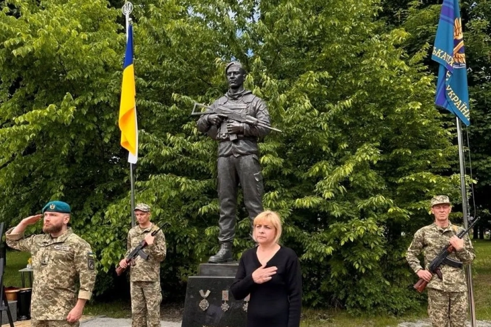 Новини Вінниці - фото з Мама мріє забрати тіло сина з Маріуполя: фільм «Христос» створили з кадрів з телефону морпіха